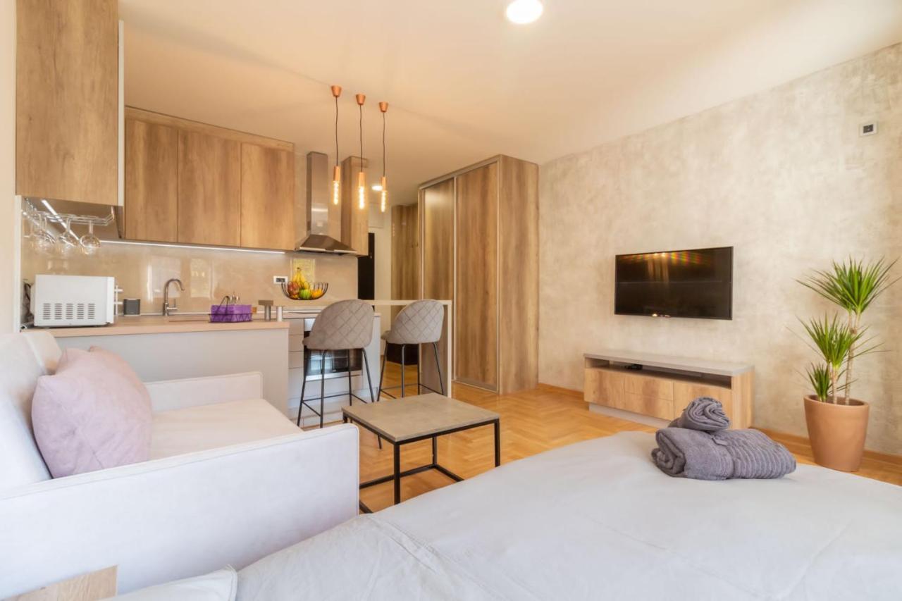 Apartment Bohemia ベオグラード エクステリア 写真
